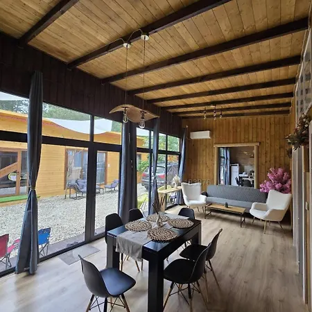 مكان تخييم Forest Waves Bungalo - еко
